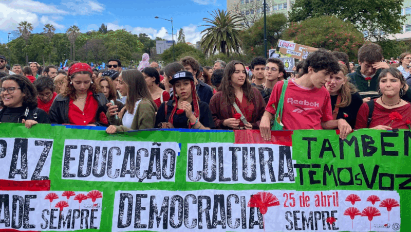 Todos à Manif!